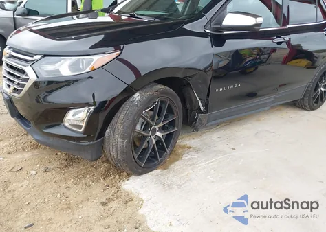 2018 Chevrolet Equinox Premier z USA, uszkodzony, nr VIN 3GNAXVEV5JL399968
